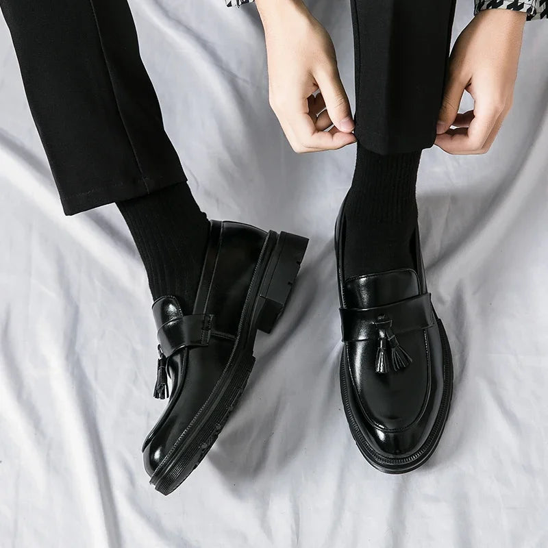 🥇 Goseekr | All-Day Comfort Meets Timeless Leather Style