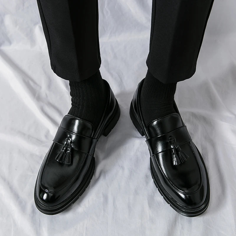 🥇 Goseekr | All-Day Comfort Meets Timeless Leather Style