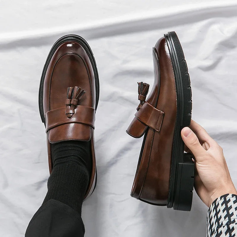 🥇 Goseekr | All-Day Comfort Meets Timeless Leather Style