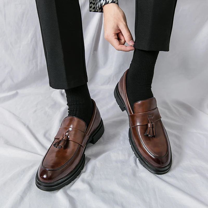 🥇 Goseekr | All-Day Comfort Meets Timeless Leather Style