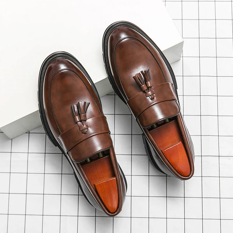 🥇 Goseekr | All-Day Comfort Meets Timeless Leather Style