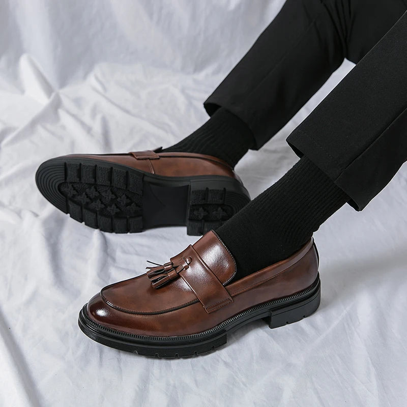 🥇 Goseekr | All-Day Comfort Meets Timeless Leather Style